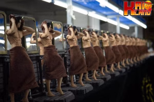 Attack on Titan Banana Studio Eren Yeager Resin Statue