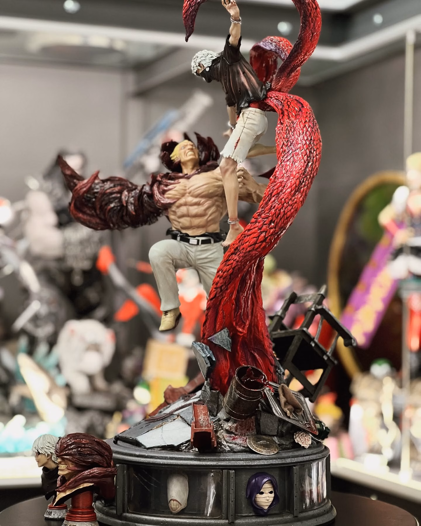 Tokyo Ghoul Figurama collectors Kaneki VS Yamori 1 Figurama Tokyo Ghoul : Kaneki contre Yamori